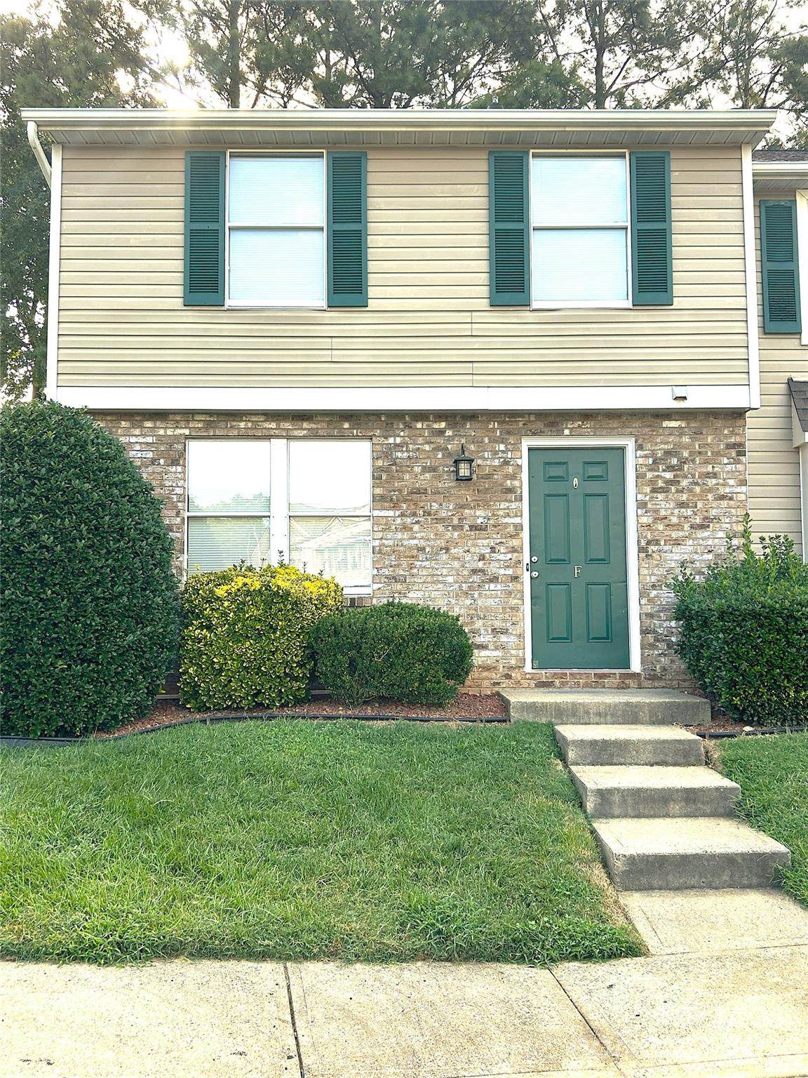 9620 Vinca Circle - Photo 1