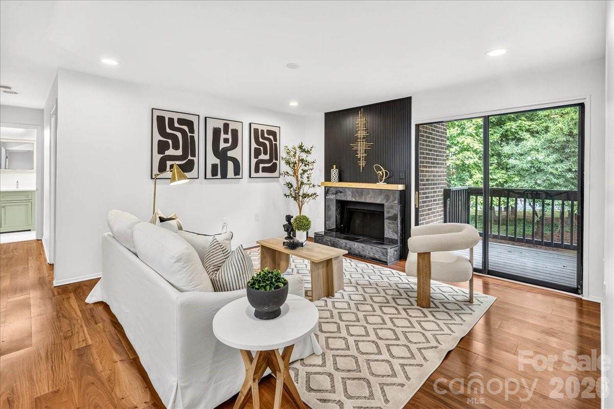 4906 Sardis Road - Photo 1