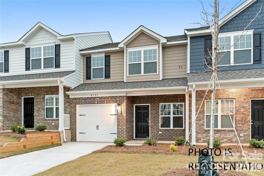 5275 Lashawn Lane - Photo 1