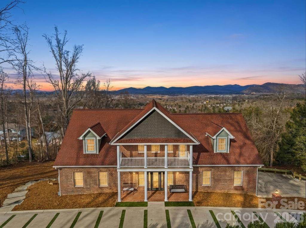 38 Sweetwater Oaks Drive - Photo 1