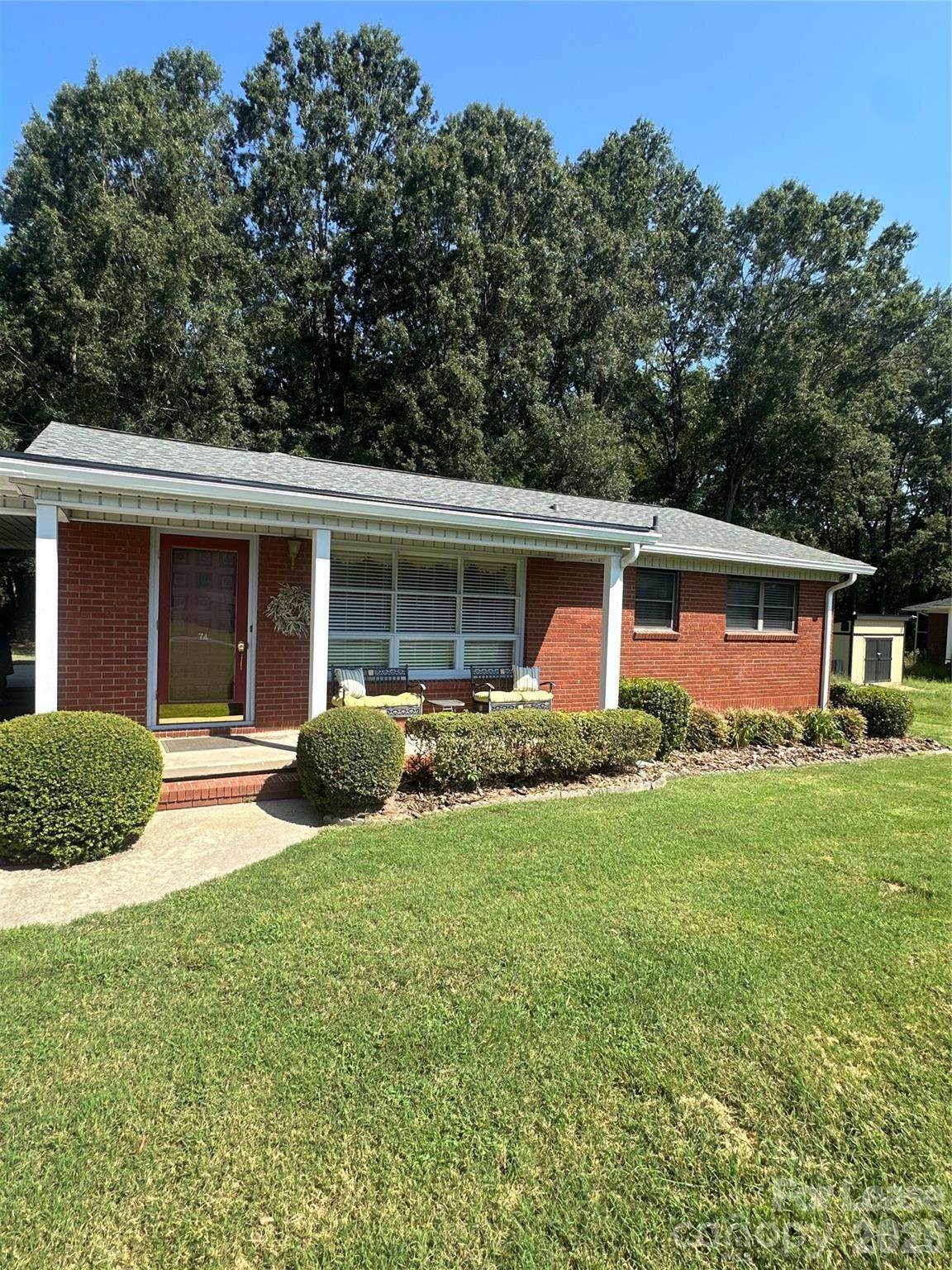 74 Fleetwood Drive - Photo 1