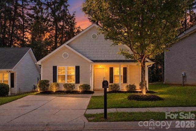 3432 Kelsey Emma Court - Photo 1