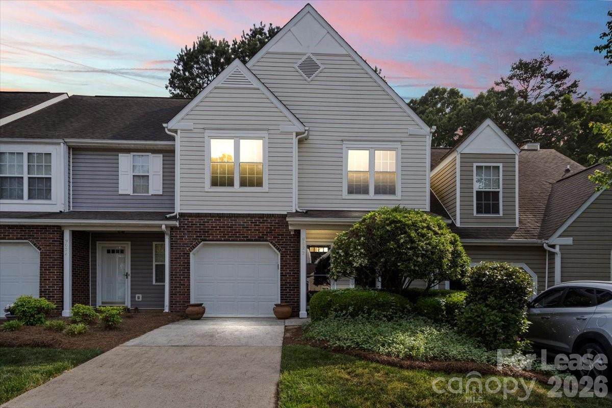 9022 Roseton Lane - Photo 1