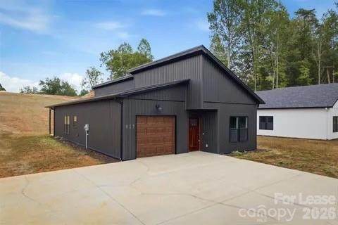 917 Overlook Drive - Photo 1