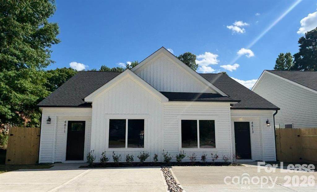 4811 Victoria Avenue - Photo 1