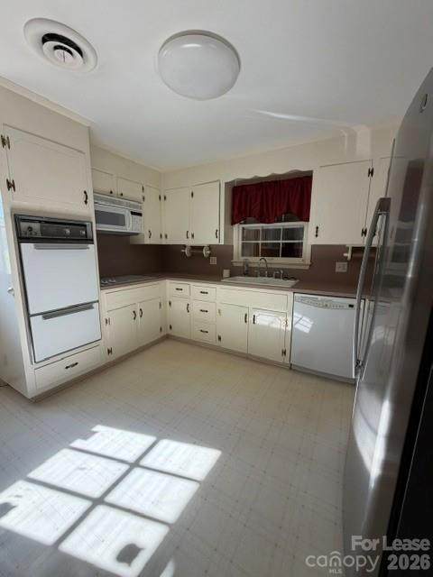 151 25th Avenue - Photo 1