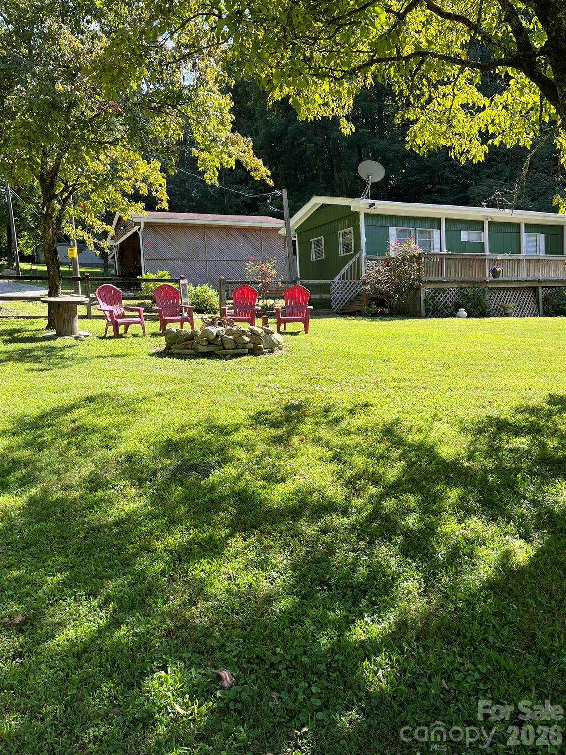 987 Angelwood Lane - Photo 1