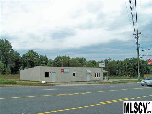 1362 Blowing Rock Boulevard - Photo 1
