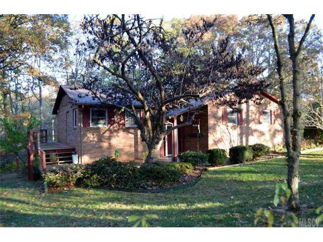 135 Petrea Lane - Photo 1