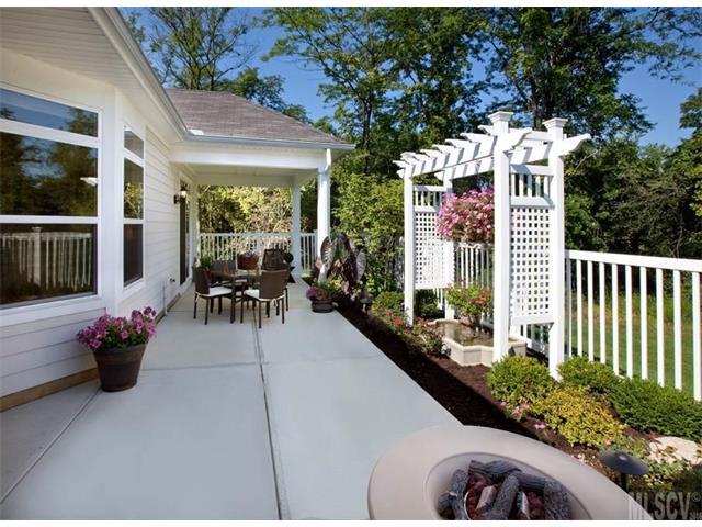 854 Wynnshire Drive - Photo 1