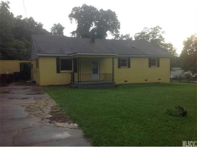 563 4TH ST Place - Photo 1