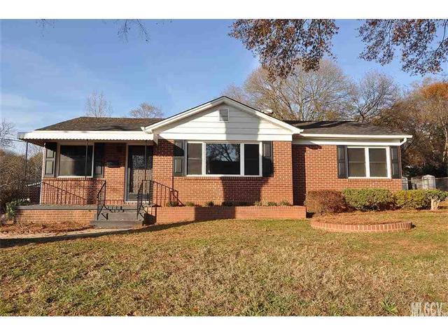 734 6TH Avenue - Photo 1