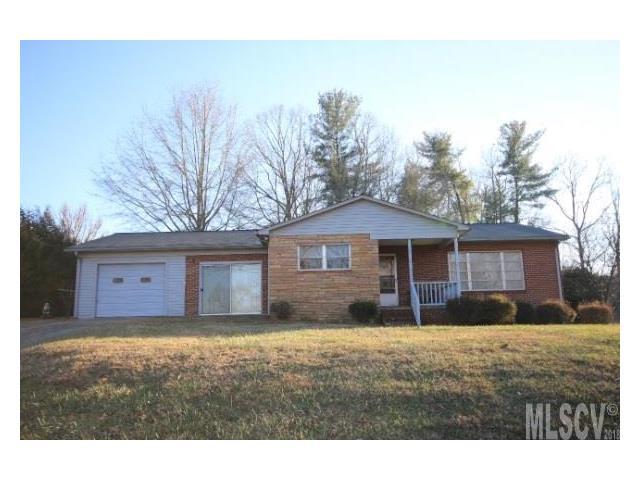 1569 Oakmont Drive - Photo 1