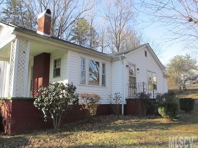 1009 Berry Avenue - Photo 1