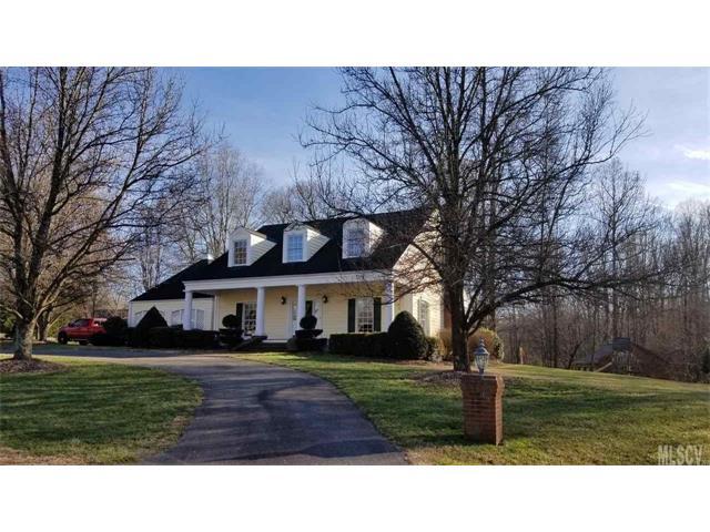 1223 Creekside Drive - Photo 1