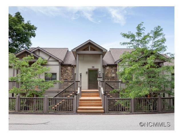 30 Club Villa Court - Photo 1