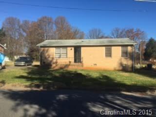 1408 Yadkin Street - Photo 1