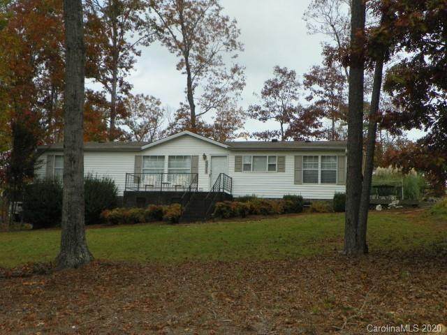 371 Lakeview Road - Photo 1