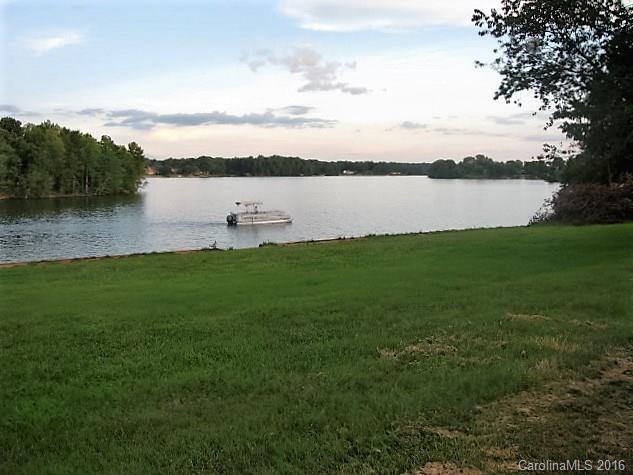 193 Northshore Drive - Photo 1