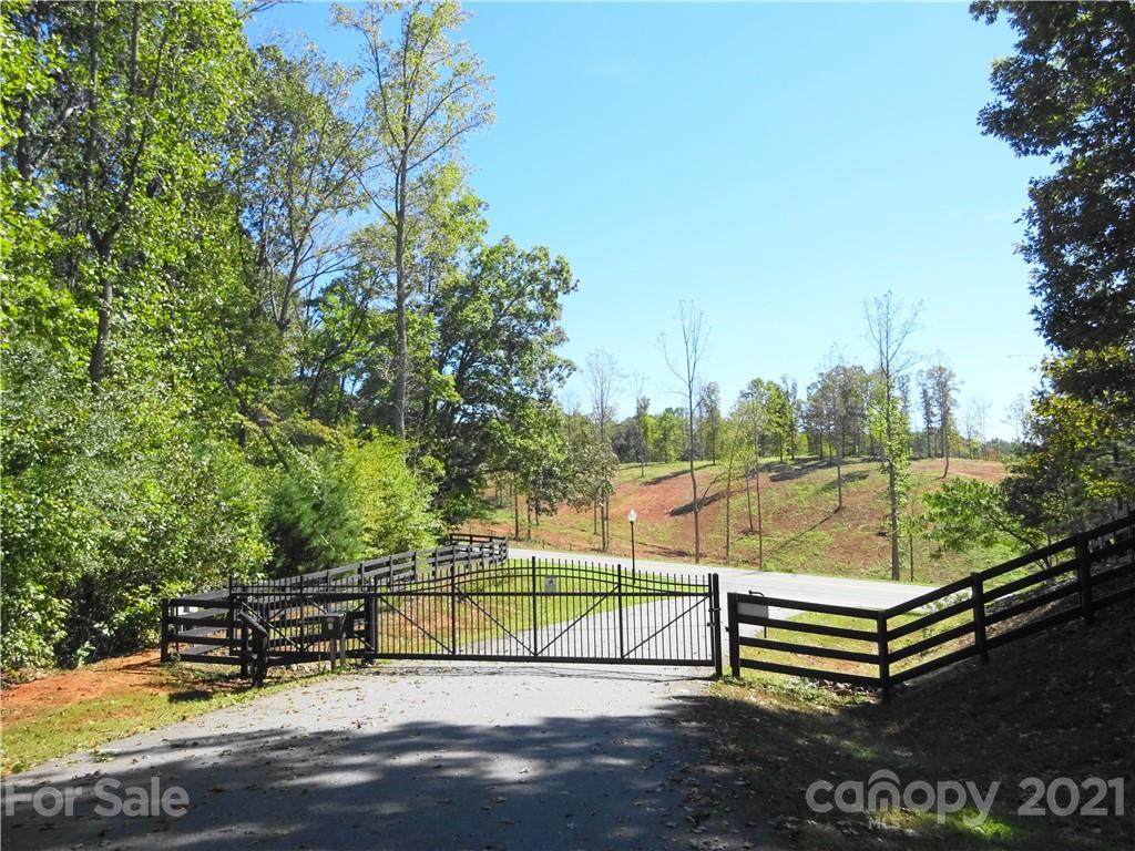 123 and 129 Portside Drive - Photo 1