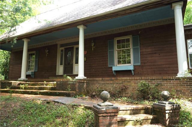 983 Soquili Drive - Photo 1