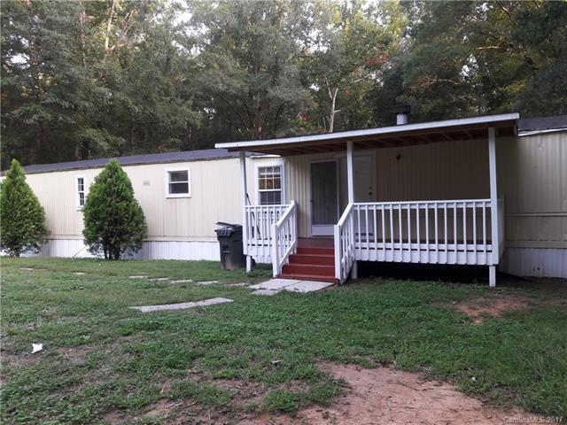 327 Boxwood Court - Photo 1