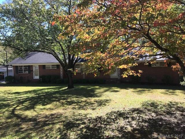 611 Woodland Drive - Photo 1