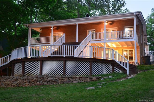 146 Abbey Lane - Photo 1