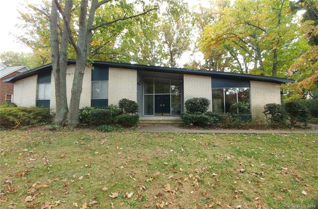 1527 Pineola Lane - Photo 1