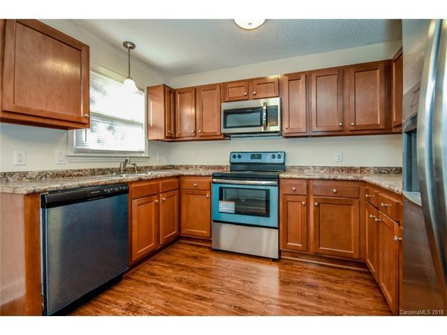 266 Kelly Street - Photo 1