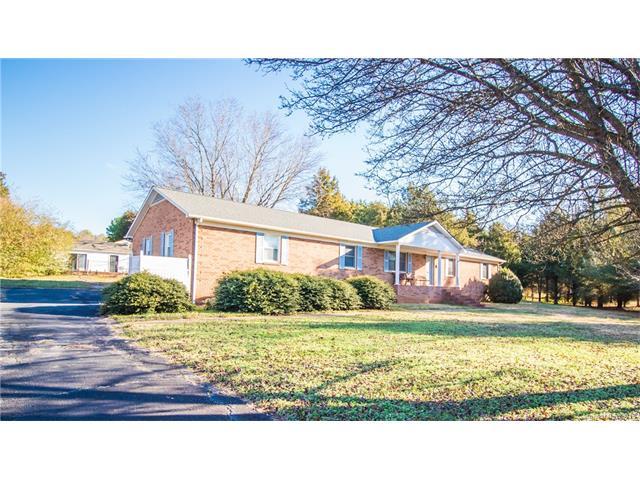 363 Ponderosa Circle - Photo 1