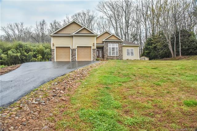 720 Lyndhurst Drive - Photo 1
