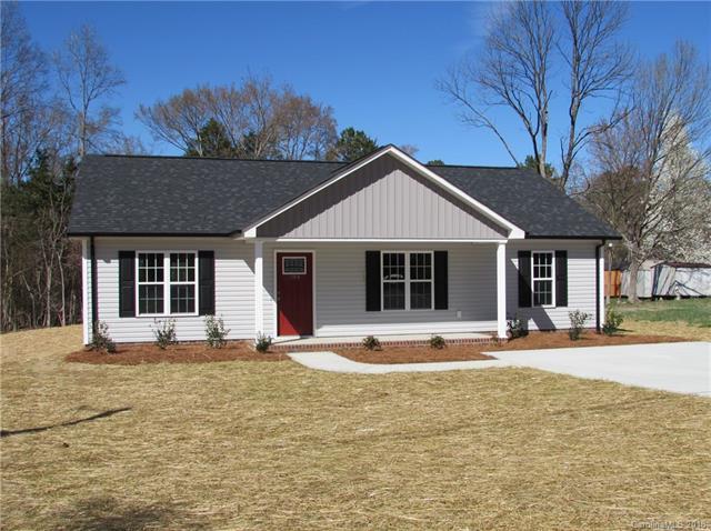 284 South Circle - Photo 1