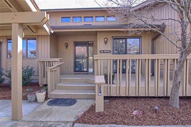 204 Red Oak Drive - Photo 1