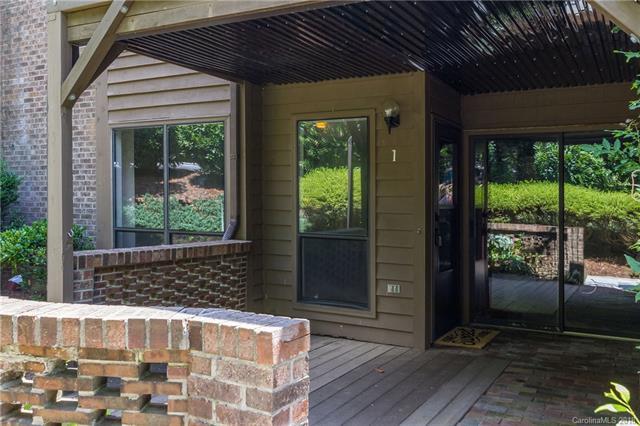 1 Ravencroft Lane - Photo 1