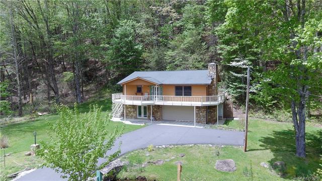 33 Rainbow Lane - Photo 1
