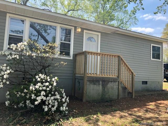2433 Jamaica Lane - Photo 1