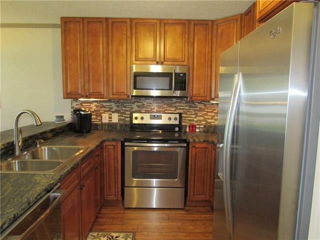 301 Pinnacle Inn Road - Photo 1