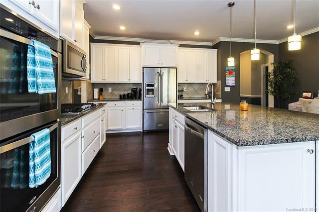 2015 Bosna Lane - Photo 1
