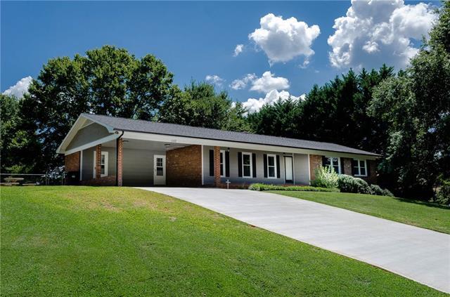110 Adams Street - Photo 1
