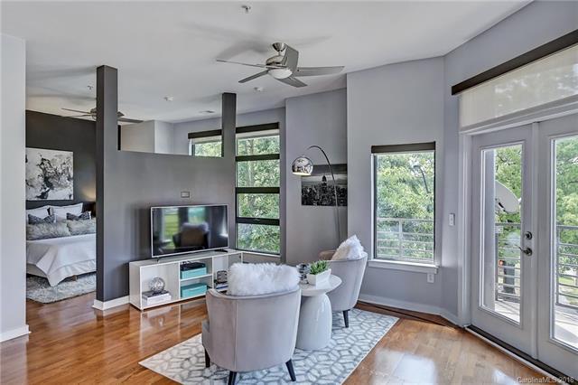 525 6th Street - Photo 1