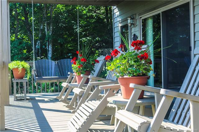 175 Toe River Road - Photo 1
