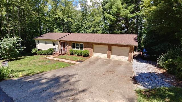 3030 Cedar Crest Drive - Photo 1