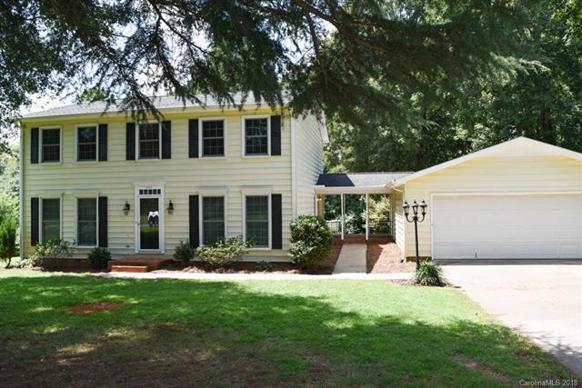 443 Caprice Circle - Photo 1