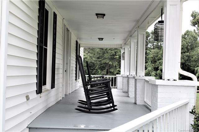 136 Brass Court - Photo 1