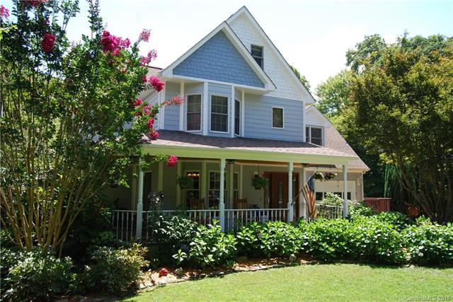 201 Woodland Court - Photo 1