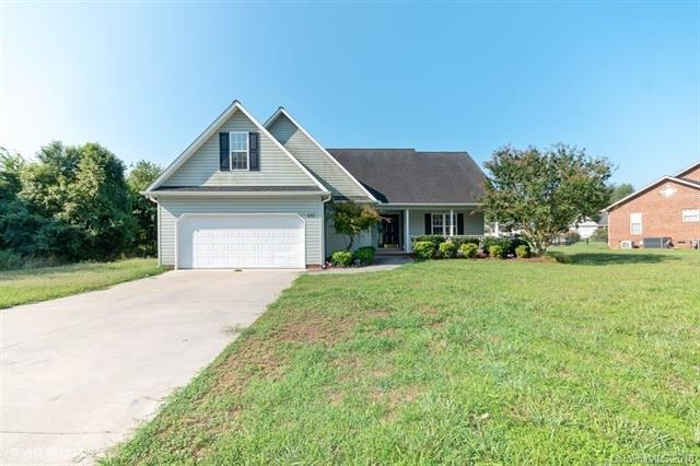 262 Wendover Drive - Photo 1