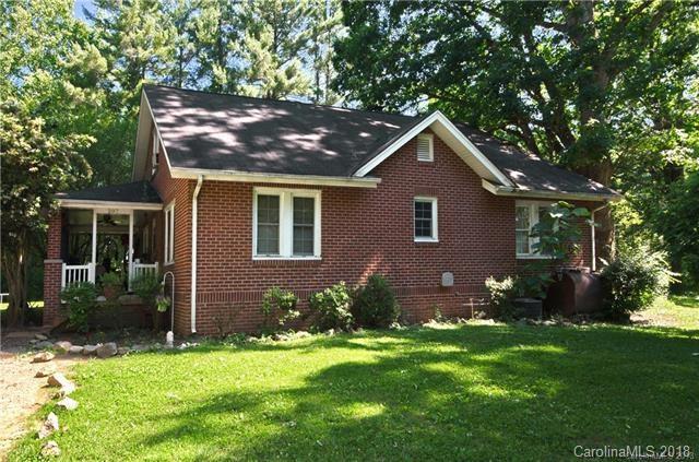 207 and 209 Holbert Road - Photo 1