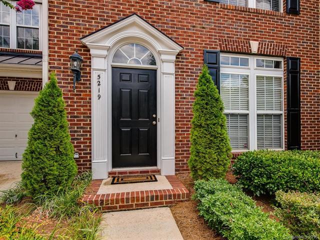 5219 Berkeley View Circle - Photo 1