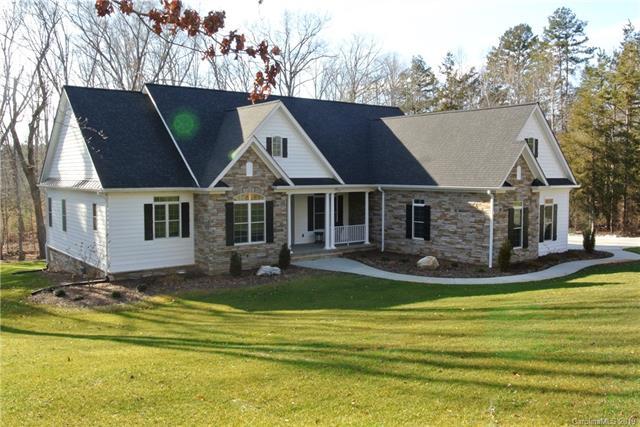 324 Woodridge Drive - Photo 1